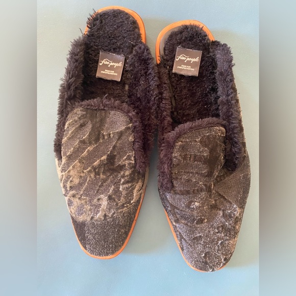 Free People Slides - Picture 4 of 4